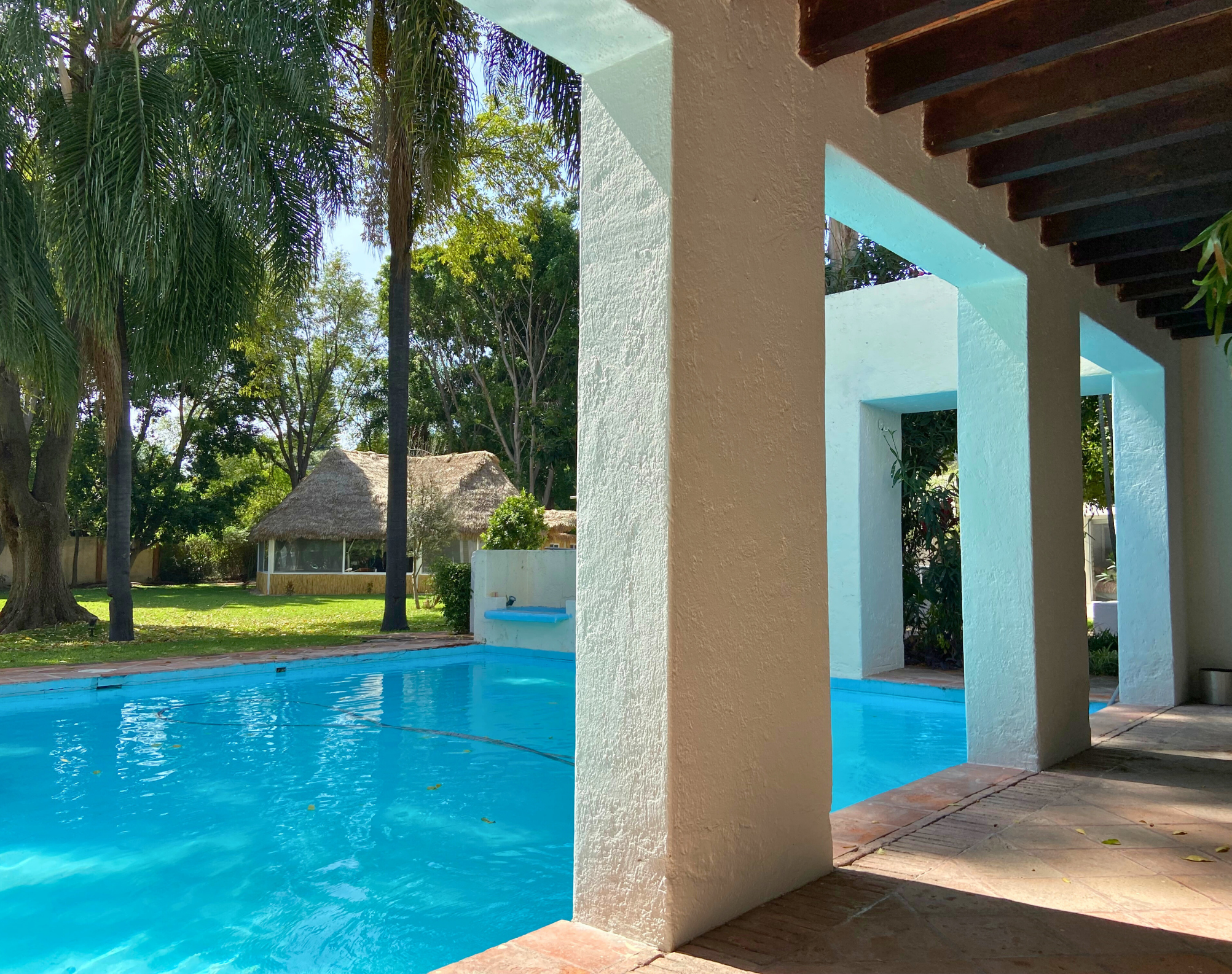 Alberca en Casa Presentis